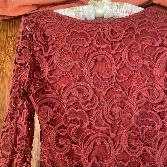 3/$20 Charlotte Russe y2k 00s lace ruffle flare top - Picture 7 of 10